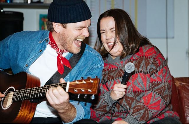 Promobilde for Once Det Norske Teatret musikalbilletter og hotelll